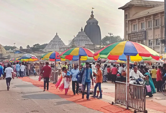 ଅବଢ଼ା ଖାଇ ପଇସା ଦେଲେନି, ସେବାୟତ ଠେଲିଦେବାରୁ ଶ୍ରଦ୍ଧାଳୁ ଆହତ