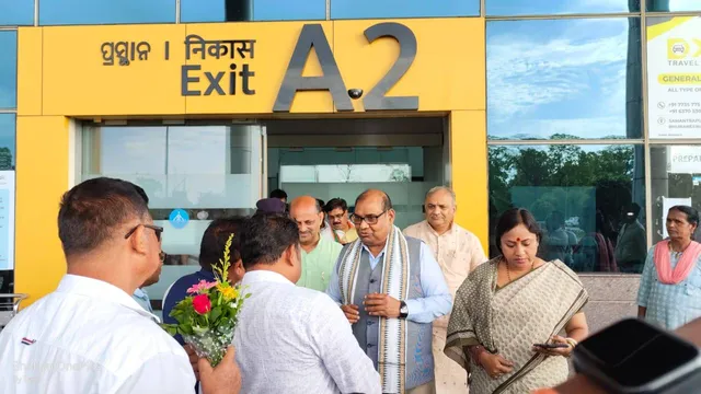 ସମ୍ବଲପୁର ହିଂସା: ଝାରସୁଗୁଡାରେ ପହଞ୍ଚିଲେ ବିଜେପିର ୪ ଜଣିଆ ଟିମ