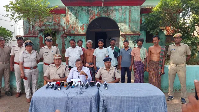 ପର୍ଜଙ୍ଗ ତହସିଲଦାରଙ୍କୁ ପ୍ରାଣାନ୍ତକ ଆକ୍ରମଣ ଘଟଣା: ୮ ଅଭିଯୁକ୍ତ ଗିରଫ, ଜେସିବି ଓ ଟ୍ରାକ୍ଟର ଜବତ