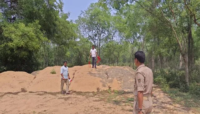 ବାଲିଗଦାରେ ଲାଗିଲା ନାଲି ପତାକା