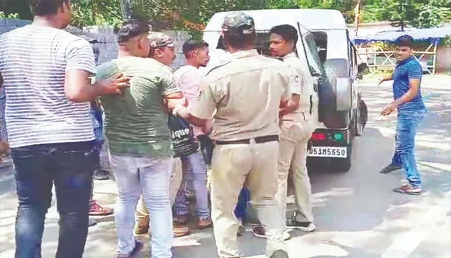 ୧୧ କୋଟିର ବ୍ରାଉନ୍‌ସୁଗାର ଜବତ ମାମଲା: ଜାମିନରେ ମୁକୁଳିଲେ, ପୁଣି ବାନ୍ଧିଲା ପୁଲିସ