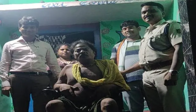 କଥା ରଖିଲେ ୫-ଟି ସଚିବ: କବିରାଜଙ୍କୁ ମିଳିଲା ବିଦ୍ୟୁତ୍ ଟ୍ରାଇ ସାଇକେଲ୍