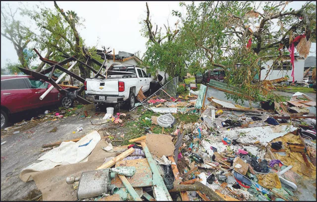 ଟେକ୍ସାସର ଗଲ୍‌ଫ ଉପକୂଳରେ ଭୟଙ୍କର ଟର୍ଣ୍ଣାଡୋ: ୧ ମୃତ, ୧୦ ଆହତ