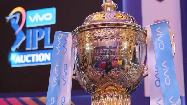 ଆଇପିଏଲ ଟ୍ରଫିରେ ସଂସ୍କୃତରେ ଲେଖାଯାଇଥିବା ଏହି ଧାଡ଼ିର ଅର୍ଥ କ’ଣ ଜାଣିଛନ୍ତି କି?