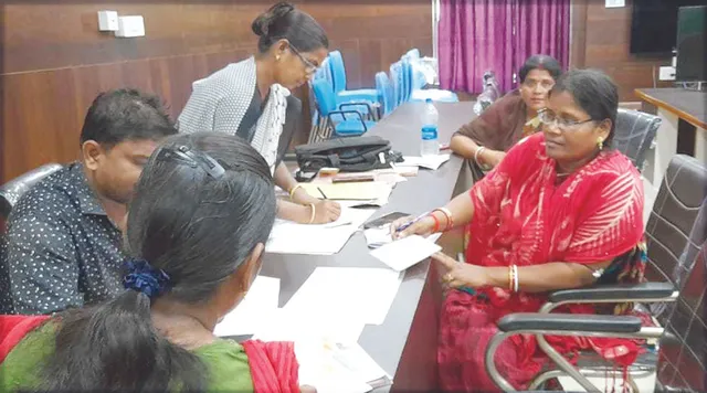 ଏମ୍‌ବିକେ, ସିଆର୍‌ପି, ବ୍ୟାଙ୍କମିତ୍ର ଚୟନରେ ଅନିୟମିତତା