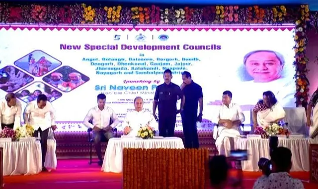 ଛୋଟ, ବଡ ସବୁ ଜନଜାତି ଗୋଷ୍ଠୀର ମୌଳିକ ପରିଚୟ ସୁରକ୍ଷିତ ହେବ: ମୁଖ୍ୟମନ୍ତ୍ରୀ