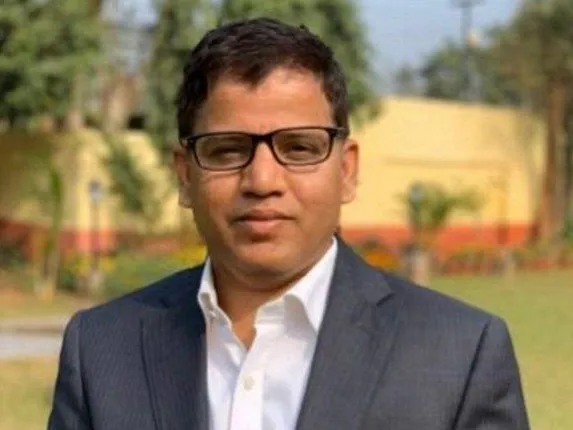 ୬ ସଂସଦୀୟ ଓ ୪୨ଟି ବିଧାନସଭା କ୍ଷେତ୍ର ପାଇଁ ମତଦାନ ସୁରୁଖୁରୁରେ ଚାଲିଛି: ମୁଖ୍ୟ ନିର୍ବାଚନ ଅଧିକାରୀ