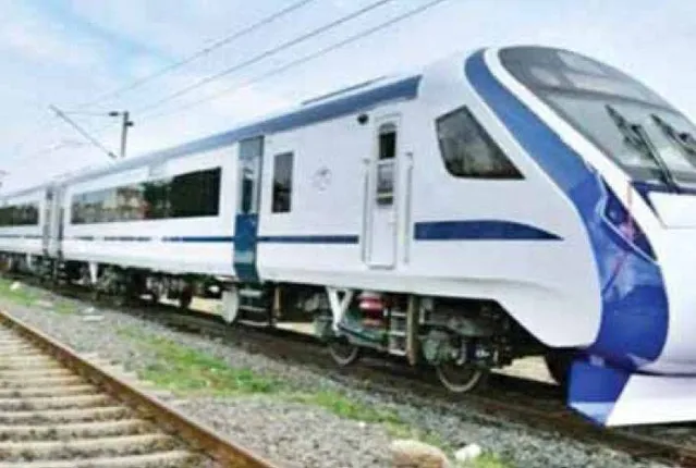 ୧୫ ମିନିଟ୍‌ ଅଟକି ରହିଲା ହାୱଡା-ପୁରୀ ବନ୍ଦେ ଭାରତ ଏକ୍ସପ୍ରେସ୍‌