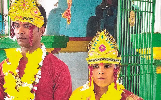 ଦୁଷ୍କର୍ମ ଅଭିଯୁକ୍ତ ଓ ପୀଡ଼ିତା ହେଲେ ଜୀବନସାଥୀ, ବିବାହ ପରେ ଜେଲକୁ ଫେରିଲେ ବର