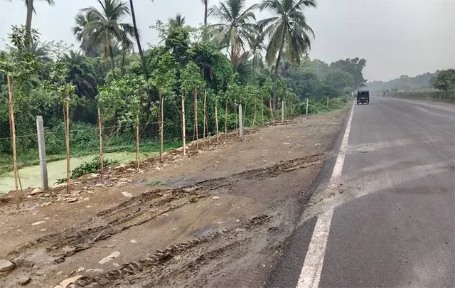 କ୍ଷୁଦ୍ର ଶିଳ୍ପ ପାଇଁ ଆବଣ୍ଟିତ ଜାଗାରେ ବାଡ଼ ବୁଲାଇଲେ