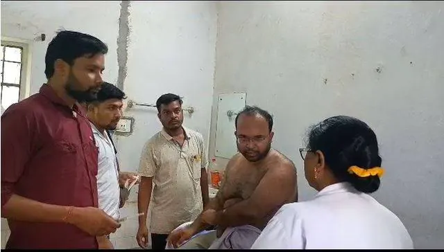 ପର୍ଜଙ୍ଗ ତହସିଲଦାରଙ୍କୁ ପ୍ରାଣାନ୍ତକ ଆକ୍ରମଣ, ଜେସିବି ଚଢ଼ାଇ ହତ୍ୟା ଉଦ୍ୟମ କଲେ ମାଫିଆ