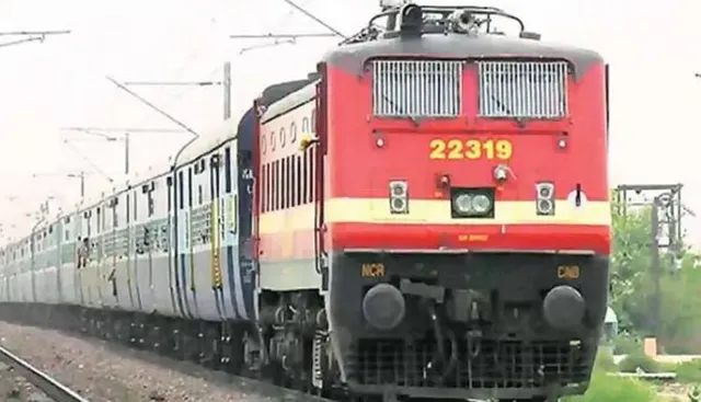 ଟ୍ରେନ୍‌ରେ କଟି ଯୁବକଙ୍କ ମୃତ୍ୟୁ