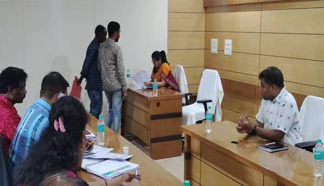 ଭବାନୀପାଟଣାରେ ଜିଲ୍ଲାପାଳଙ୍କ ଜନଶୁଣାଣି ଶିବିର