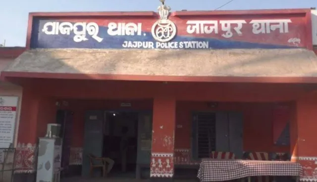 ବିବାହ ପୋଷାକ କିଣିବାକୁ ଯାଇ ବର ନିଖୋଜ