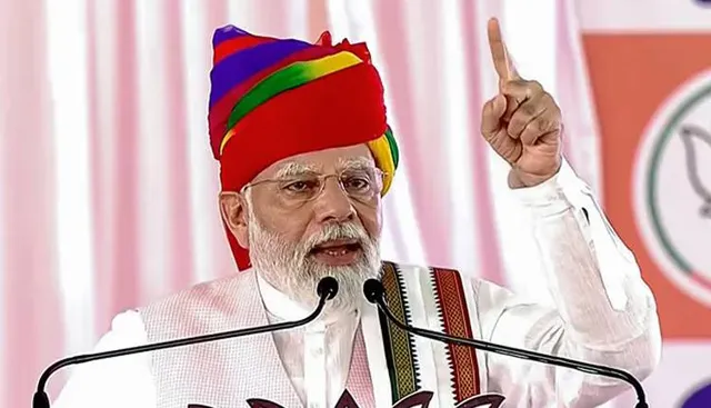 ରାଜସ୍ଥାନରେ ଗର୍ଜିଲେ ମୋଦୀ: କଂଗ୍ରେସର ‘ଗ୍ୟାରେଣ୍ଟି ଫର୍ମୁଲା’ ଦେଶକୁ ଦେବାଳିଆ କରିଦେବ