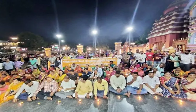 ରେଳ ଦୁର୍ଘଟଣାରେ ଆହତଙ୍କ ଆଶୁ ଆରୋଗ୍ୟ କାମନା: ବିଜେପି ପକ୍ଷରୁ ରାମ ମନ୍ଦିରରେ ଦୀପଦାନ