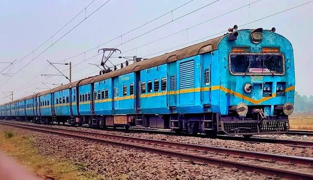 ହଟିଆ-ଝାରସୁଗୁଡ଼ା ଏକ୍ସପ୍ରେସ୍‌ ଟ୍ରେନ୍‌ରେ ଅଗ୍ନିକାଣ୍ଡ