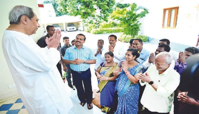 ମୁଖ୍ୟମନ୍ତ୍ରୀଙ୍କୁ ଭେଟି କୃତଜ୍ଞତା ଜଣାଇଲେ ବାଲିଅନ୍ତାବାସୀ