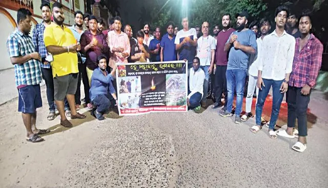 ବାହାନଗା ଟ୍ରେନ୍‌ ଦୁର୍ଘଟଣା: ଭିଏସଏସ ନଗରରେ ମହମବତି ଶୋଭାଯାତ୍ରା