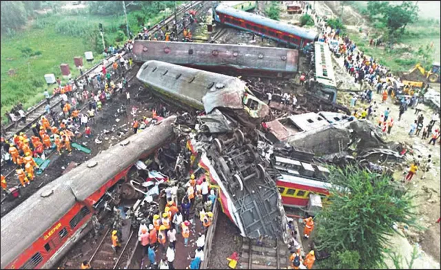 ବାଲେଶ୍ବର ବାହାନଗା ଟ୍ରେନ୍‌ ଦୁର୍ଘଟଣା: ବିଶ୍ବ ସ୍ତବ୍ଧ