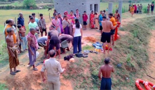 ପୋଖରୀକୁ ଗାଧୋଇବାକୁ ଯାଇ ପାଣିରେ ବୁଡ଼ି ଦୁଇ ମହିଳା ମୃତ