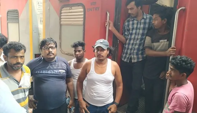 କରମଣ୍ଡଳର ୨୯ ଯାତ୍ରୀଙ୍କ ମଧ୍ୟରୁ ୬ ବ୍ରହ୍ମପୁର ଫେରିଛନ୍ତି