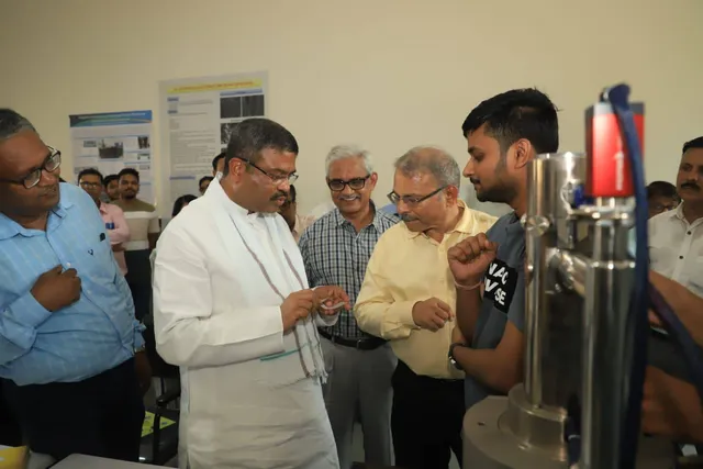 ଆଇଆଇଟି ଭୁବନେଶ୍ୱରରେ ଭର୍ଚ୍ଚୁଆଲ ଏବଂ ଅଗମେଣ୍ଟେଡ୍ ରିଆଲିଟି ସେଣ୍ଟର ଉଦଘାଟିତ