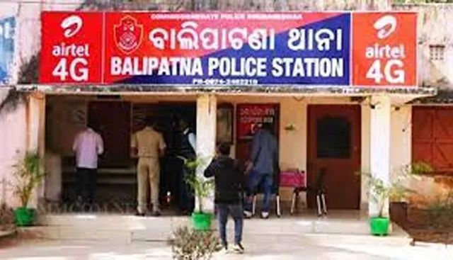 ନବବଧୂଙ୍କୁ କିନ୍ନର ସନ୍ଦେହ ମାମଲା: ଥାନାରେ ଯୌତୁକ ନିର୍ଯାତନା ଅଭିଯୋଗ