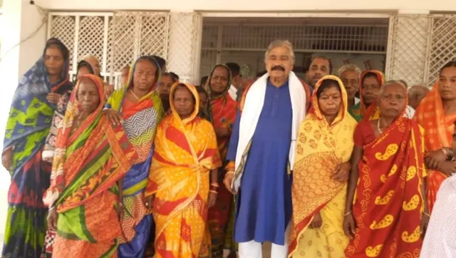 ଇଡକୋ ଜମି ଅଧିଗ୍ରହଣ ଓ ଜମି ମାଫିଆଙ୍କ ବିରୋଧରେ ଜିଲ୍ଲାପାଳଙ୍କୁ ଦାବିପତ୍ର