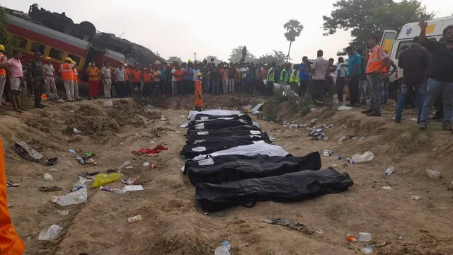 ବାହାନଗାରେ ମର୍ମନ୍ତୁଦ ରେଳ ଦୁର୍ଘଟଣା: ମୃତଦେହ ଚିହ୍ନଟ ପ୍ରକ୍ରିୟା ଆରମ୍ଭ