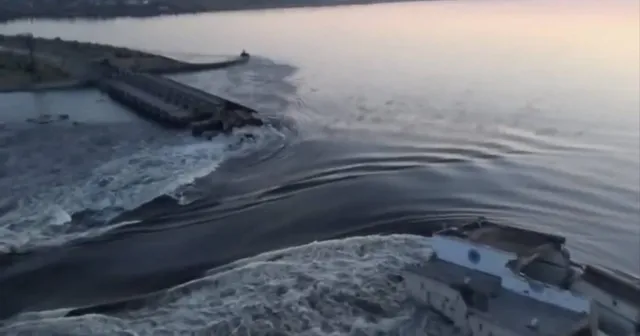 ଭାଙ୍ଗିଲା ୟୁକ୍ରେନରେ ବୃହତ୍ତମ ନଦୀବନ୍ଧ ‘ନୋଭା କାଖୋଭକା’, ପରସ୍ପରକୁ ଦାୟୀ କଲେ ରୁଷ, ୟୁକ୍ରେନ