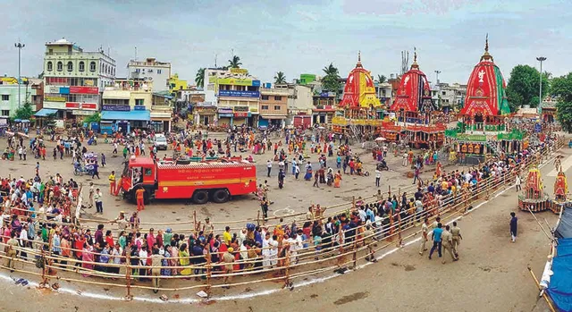 ଜନ୍ମବେଦିରୁ ଦର୍ଶନ ଦେଲେ ଚତୁର୍ଦ୍ଧା ବିଗ୍ରହ