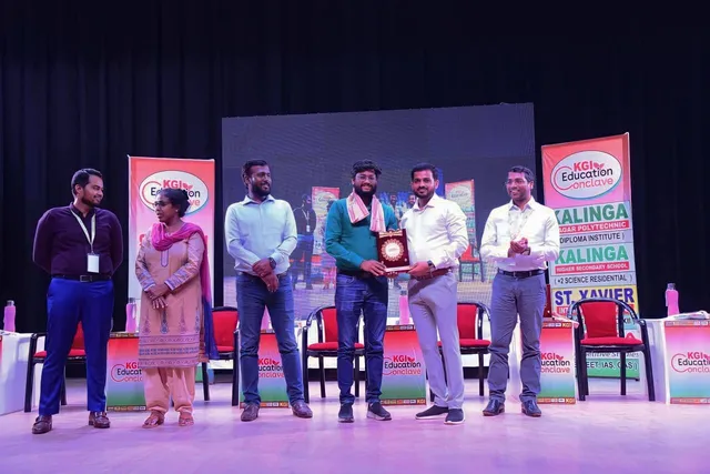 ଶିକ୍ଷା ଦାନ ସହ ଶିକ୍ଷା ଭିତ୍ତିକ ସଚେତନତା ବହୁତ ଜରୁରୀ: ଆଲେକଜାଣ୍ଡାର