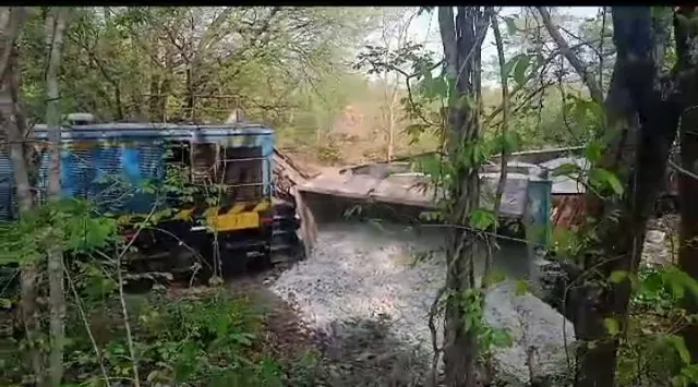 ବରଗଡ଼: ମାଲବାହୀ ଟ୍ରେନର ୩ଟି ବଗି ଲାଇନଚ୍ୟୁତ