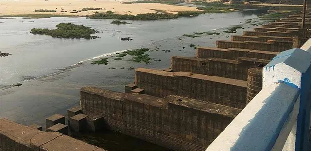 ୭ ବ୍ୟାରେଜ ନିର୍ମାଣରେ ଅନିୟମିତତା: ସତ ପଦାକୁ ଆଣିବା ମହଙ୍ଗା ପଡ଼ିଲା