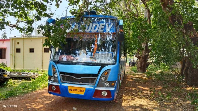 ମର୍ମନ୍ତୁଦ ସଡ଼କ ଦୁର୍ଘଟଣା, ବସ ଚାପାରେ ଚାଲିଗଲା ନାବାଳକଙ୍କ ଜୀବନ