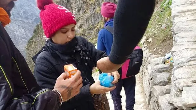 ୮ କୋଟି ଟଙ୍କା ଡକାୟତି ଘଟଣା: ‘ଡାକୁ ହସୀନା’ଙ୍କୁ ଧରାପକାଇ ଦେଲା ୧୦ ଟଙ୍କିଆ ‘ଡ୍ରିଙ୍କ୍‌’