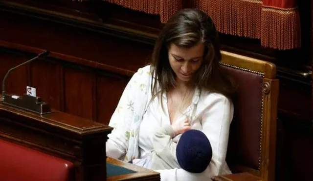 ପାର୍ଲାମେଣ୍ଟ୍‌ରେ ପୁଅକୁ ସ୍ତନ୍ୟପାନ କରାଇଲେ ଇଟାଲୀୟ ସାଂସଦ: ତାଳିମାରି ପ୍ରଶଂସା କଲେ ସାଥୀ ସାଂସଦ