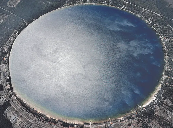 ପୃଥିବୀର ସବୁଠୁ ଗୋଲାକାର ହ୍ରଦ