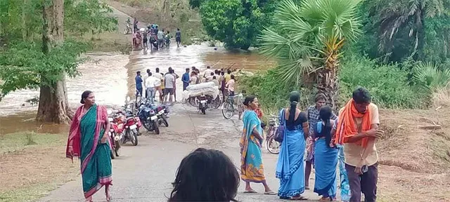 ବାରଟେଙ୍ଗରା ନାଳରେ ପାଣି, ଯୋଗାଯୋଗ ବିଚ୍ଛିନ୍ନ