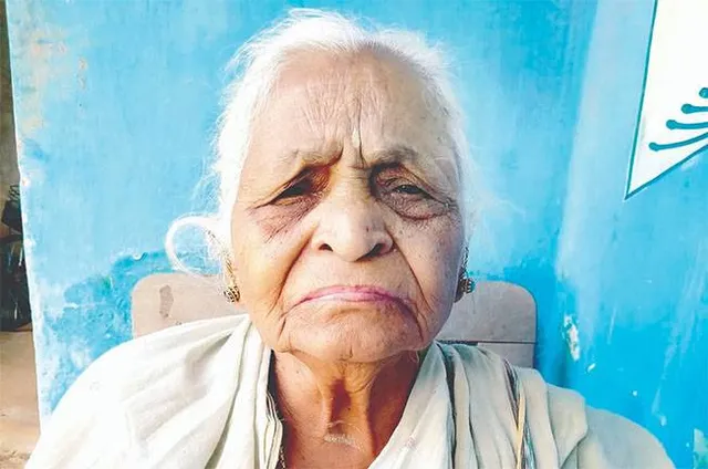 ୯୫ର ରାଜ୍‌: ରୋଗ କେବେ କୁମୁଦିନୀଙ୍କ ପାଖ ମାଡ଼ିନି