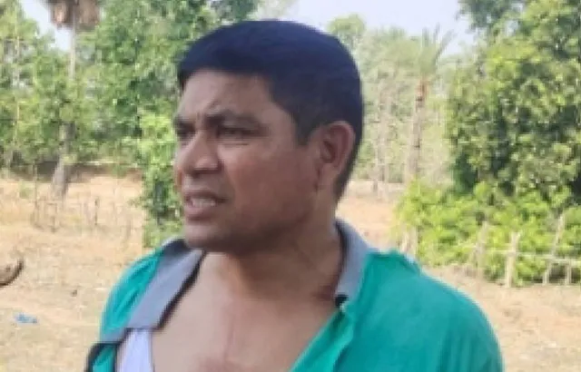 ତଦନ୍ତକାରୀ ପୁଲିସକୁ ଗୋଡ଼ାଇ ପିଟିଲେ ଗ୍ରାମବାସୀ!