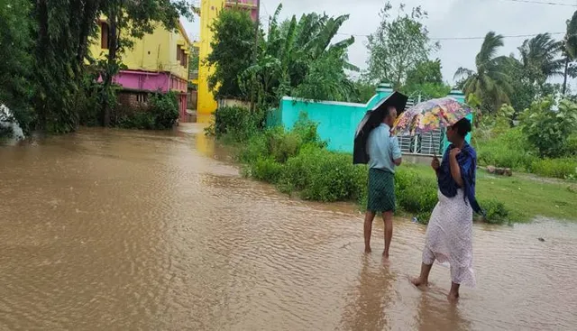 ଦିନକରେ ୨୭.୧୫ ମିମି ବର୍ଷିଲା, ଲଗାଣ ବର୍ଷାରେ ସହର ଜଳାର୍ଣ୍ଣବ, ଚାଷୀ ଖୁସ୍‌