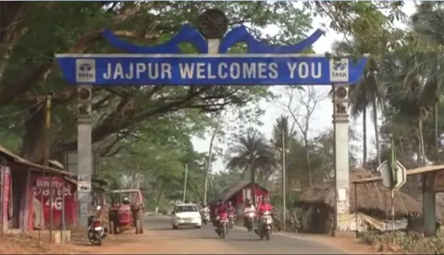 ଜବରଦଖଲ ଉଚ୍ଛେଦ ଦାବି କଲେ ଗ୍ରାମବାସୀ