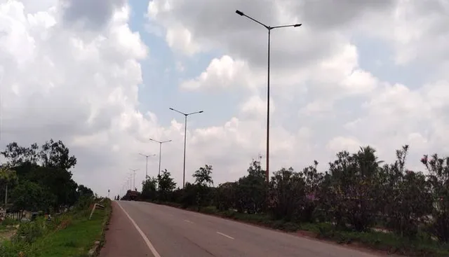 ୬ ବର୍ଷ ହେଲା ଜଳୁନି ଲାଇଟ୍‌