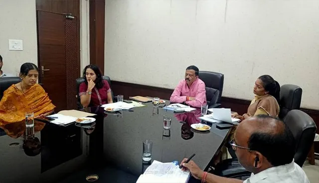 ଝାରସୁଗୁଡ଼ା ରେଳ ଷ୍ଟେସନ୍‌ ବିଶ୍ବସ୍ତରୀୟ ହେବ