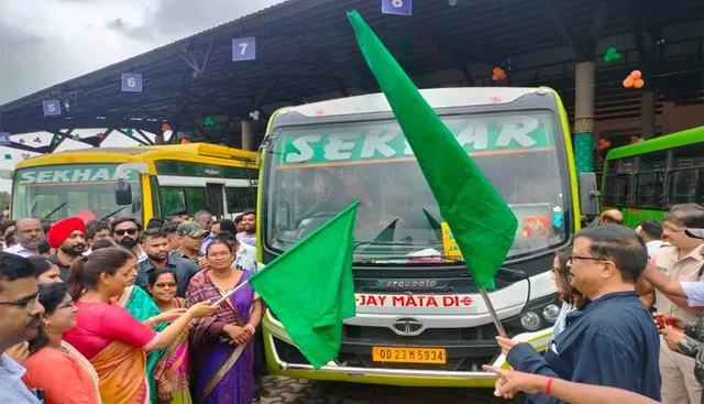 ଝାରସୁଗୁଡ଼ା ବସ୍‌ ଟର୍ମିନାଲ୍‌ ସକାଳୁ ଉଦ୍‌ଘା​ଟନ, ରାତିରେ ତାଲା