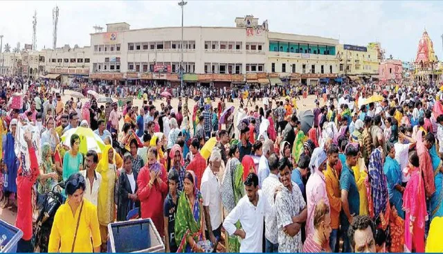 ଶ୍ରୀମନ୍ଦିରରେ ମହାପ୍ରଭୁଙ୍କ ଦର୍ଶନ ପାଇଁ ପ୍ରବଳ ଭିଡ଼