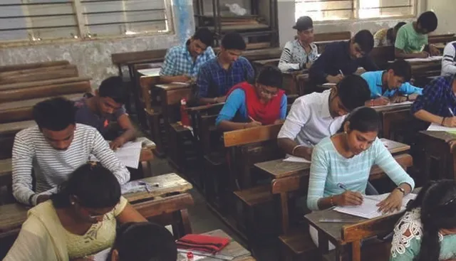 ଓଏସ୍‌ଏସ୍‌ସି ପରୀକ୍ଷା ସ୍ବଚ୍ଛତାକୁ ନେଇ ପୁଣି ପ୍ରଶ୍ନ ଉଠିଲା