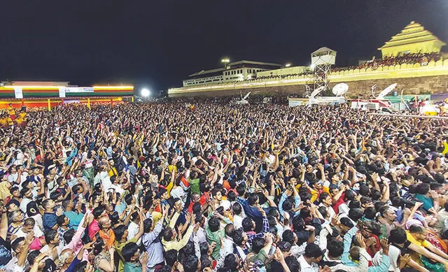 ନୀଳାଦ୍ରିବିଜେ ପହଣ୍ଡି ଦର୍ଶନ କଲେ ଲକ୍ଷାଧିକ ଶ୍ରଦ୍ଧାଳୁ